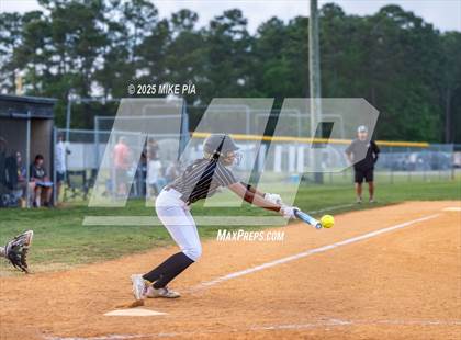 Thumbnail 3 in Cape Fear @ Gray's Creek photogallery.
