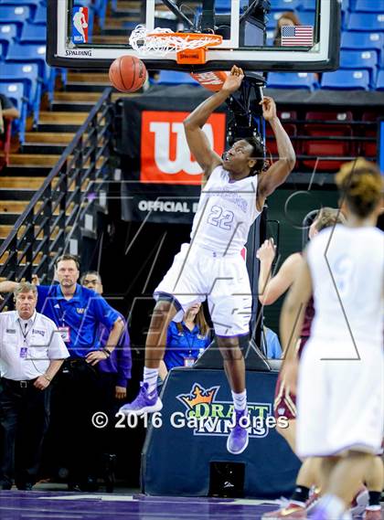 Thumbnail 3 in Sacramento vs. Whitney (CIF SJS D2 Semifinal) photogallery.