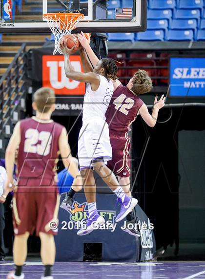 Thumbnail 2 in Sacramento vs. Whitney (CIF SJS D2 Semifinal) photogallery.
