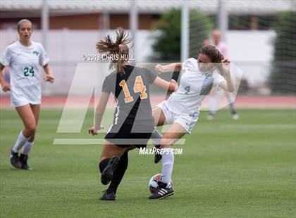 Thumbnail 2 in Myers Park vs. Fuquay - Varina (NCHSAA 4A Final) photogallery.