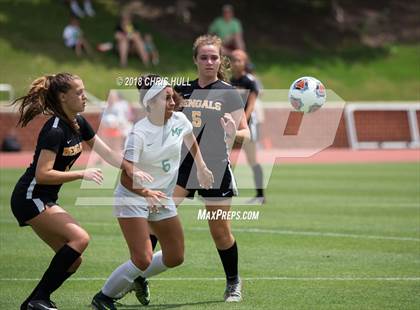 Thumbnail 3 in Myers Park vs. Fuquay - Varina (NCHSAA 4A Final) photogallery.
