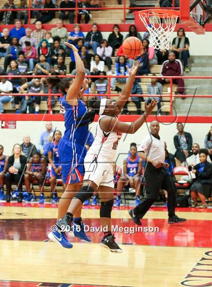 Thumbnail 1 in Duncanville @ Cedar Hill photogallery.