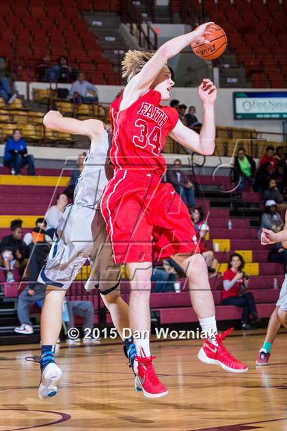 Thumbnail 1 in Grapevine Faith Christian vs. All Saints (Fantasy of Lights) photogallery.