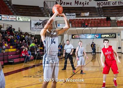Thumbnail 2 in Grapevine Faith Christian vs. All Saints (Fantasy of Lights) photogallery.