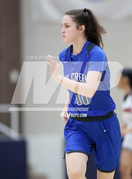 Thumbnail 2 in Cypress Creek vs. Dobie (McDonald's Texas Invitational) photogallery.