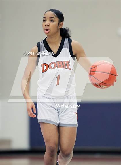 Thumbnail 3 in Cypress Creek vs. Dobie (McDonald's Texas Invitational) photogallery.
