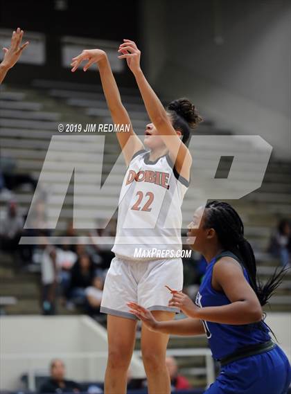 Thumbnail 1 in Cypress Creek vs. Dobie (McDonald's Texas Invitational) photogallery.