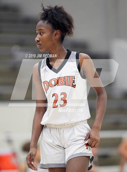 Thumbnail 2 in Cypress Creek vs. Dobie (McDonald's Texas Invitational) photogallery.