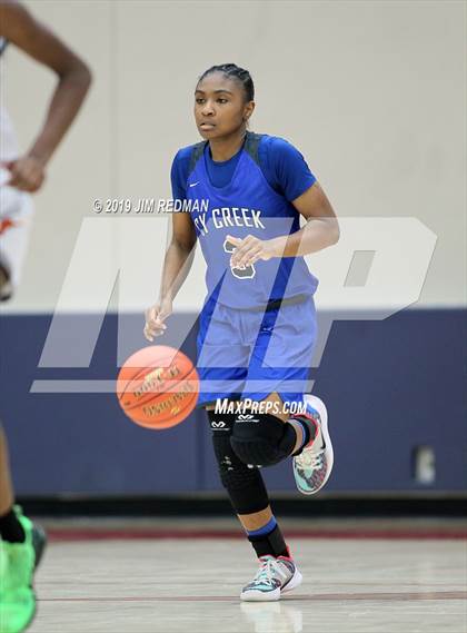 Thumbnail 1 in Cypress Creek vs. Dobie (McDonald's Texas Invitational) photogallery.