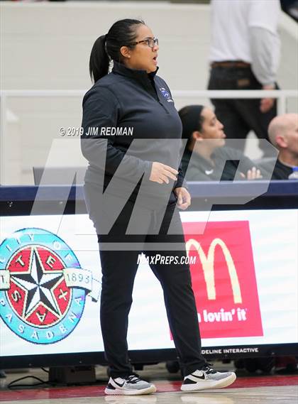 Thumbnail 2 in Cypress Creek vs. Dobie (McDonald's Texas Invitational) photogallery.