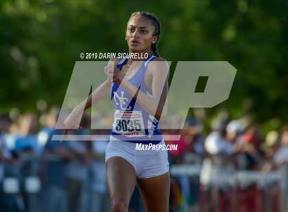 Thumbnail 3 in AIA Track & Field Championships (Girls 400m & 800m Dash) photogallery.