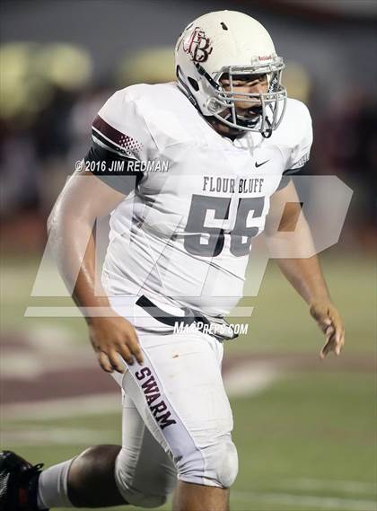 Thumbnail 3 in Calallen vs. Flour Bluff photogallery.
