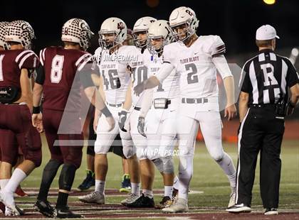 Thumbnail 2 in Calallen vs. Flour Bluff photogallery.