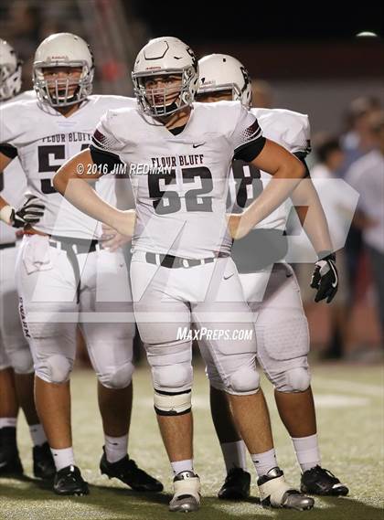 Thumbnail 3 in Calallen vs. Flour Bluff photogallery.