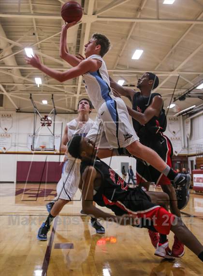 Thumbnail 1 in Ponte Vedra vs. Middleburg photogallery.