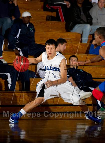 Thumbnail 1 in Highlands Ranch vs. Fountain-Fort Carson (Cherry Creek Holiday Classic) photogallery.