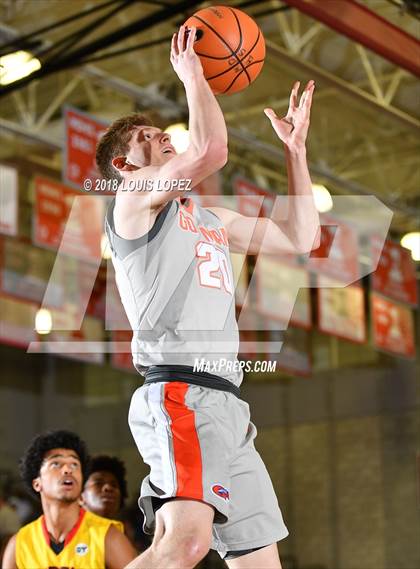 Thumbnail 1 in Fairfax vs. Bishop Gorman (Nike Extravaganza) photogallery.