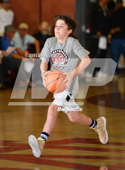 Thumbnail 2 in Fairfax vs. Bishop Gorman (Nike Extravaganza) photogallery.