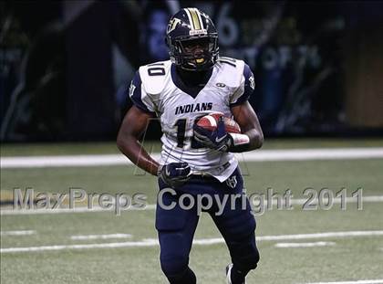 Thumbnail 1 in Holt vs. Howell Central (Great American Football Classic) photogallery.