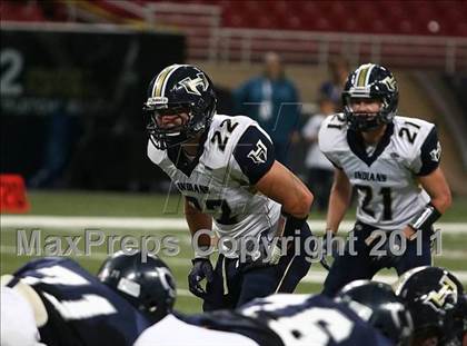 Thumbnail 1 in Holt vs. Howell Central (Great American Football Classic) photogallery.