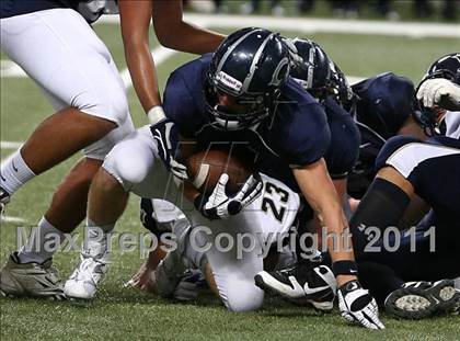 Thumbnail 2 in Holt vs. Howell Central (Great American Football Classic) photogallery.
