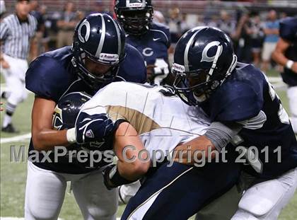 Thumbnail 2 in Holt vs. Howell Central (Great American Football Classic) photogallery.