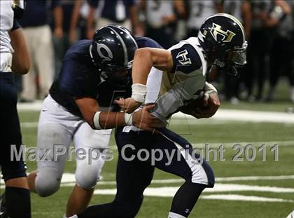 Thumbnail 2 in Holt vs. Howell Central (Great American Football Classic) photogallery.