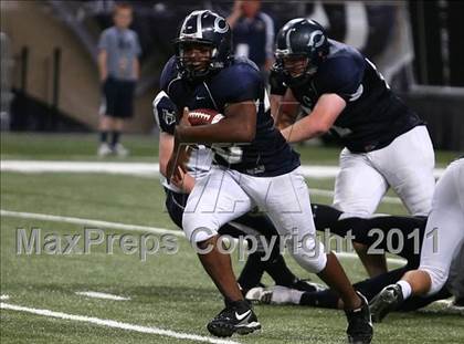 Thumbnail 3 in Holt vs. Howell Central (Great American Football Classic) photogallery.