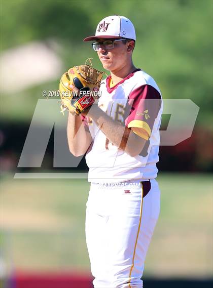 Thumbnail 1 in Nogales vs. Horizon (AIA 5A State Final) photogallery.