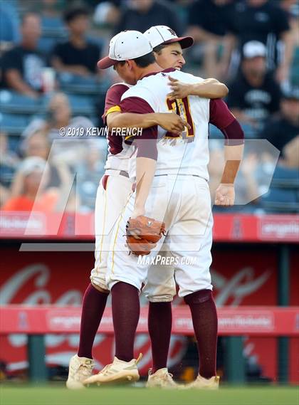Thumbnail 2 in Nogales vs. Horizon (AIA 5A State Final) photogallery.