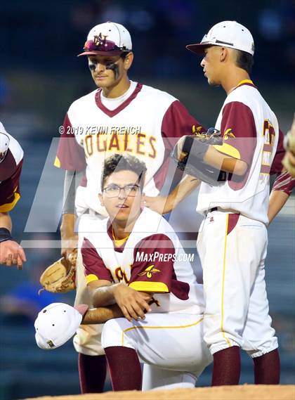 Thumbnail 3 in Nogales vs. Horizon (AIA 5A State Final) photogallery.