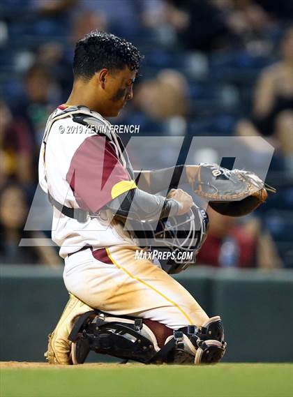 Thumbnail 1 in Nogales vs. Horizon (AIA 5A State Final) photogallery.