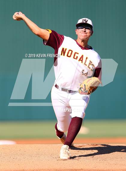 Thumbnail 3 in Nogales vs. Horizon (AIA 5A State Final) photogallery.