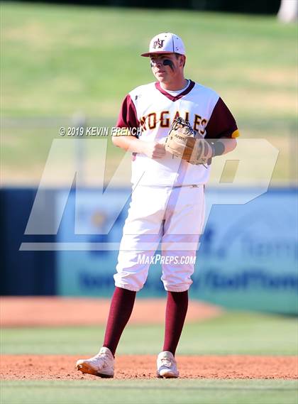Thumbnail 1 in Nogales vs. Horizon (AIA 5A State Final) photogallery.