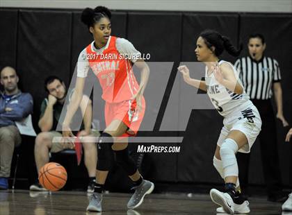 Thumbnail 1 in Skyline vs. Central (NIKE Tournament of Champions)  photogallery.