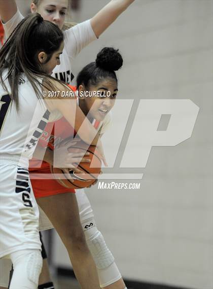 Thumbnail 1 in Skyline vs. Central (NIKE Tournament of Champions)  photogallery.