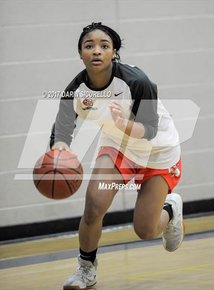 Thumbnail 3 in Skyline vs. Central (NIKE Tournament of Champions)  photogallery.