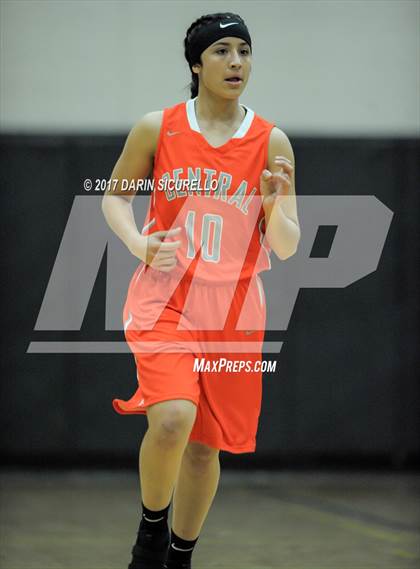Thumbnail 2 in Skyline vs. Central (NIKE Tournament of Champions)  photogallery.