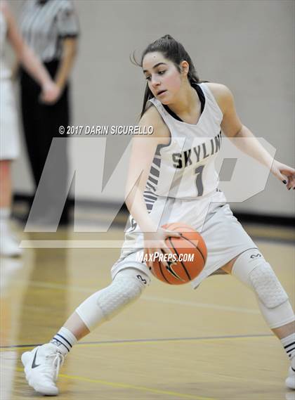 Thumbnail 1 in Skyline vs. Central (NIKE Tournament of Champions)  photogallery.