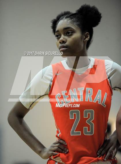 Thumbnail 1 in Skyline vs. Central (NIKE Tournament of Champions)  photogallery.