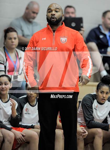 Thumbnail 3 in Skyline vs. Central (NIKE Tournament of Champions)  photogallery.
