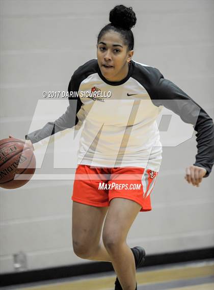 Thumbnail 1 in Skyline vs. Central (NIKE Tournament of Champions)  photogallery.