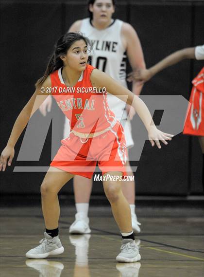 Thumbnail 3 in Skyline vs. Central (NIKE Tournament of Champions)  photogallery.