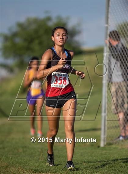 Thumbnail 1 in District 32-6A Cross Country Championships photogallery.