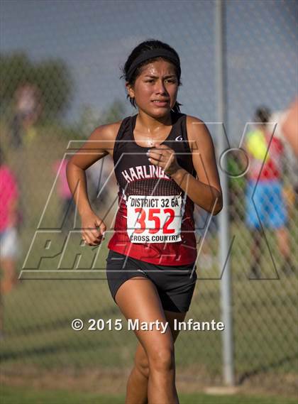 Thumbnail 1 in District 32-6A Cross Country Championships photogallery.