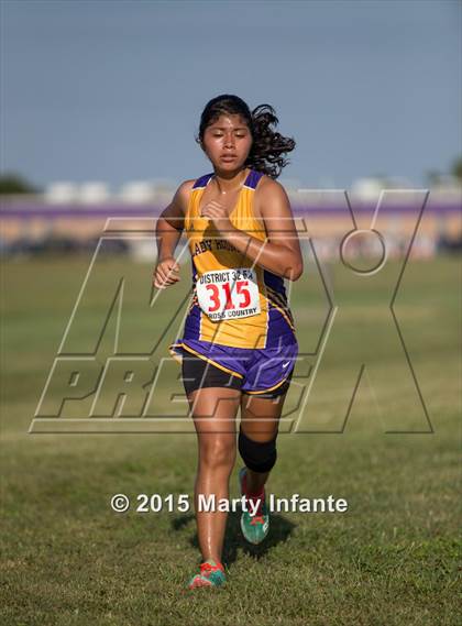 Thumbnail 1 in District 32-6A Cross Country Championships photogallery.