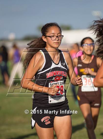 Thumbnail 2 in District 32-6A Cross Country Championships photogallery.