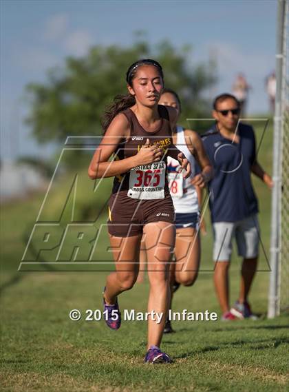 Thumbnail 1 in District 32-6A Cross Country Championships photogallery.