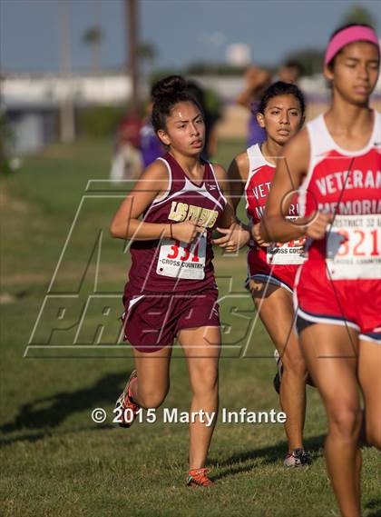 Thumbnail 1 in District 32-6A Cross Country Championships photogallery.
