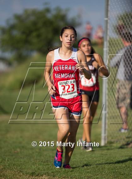 Thumbnail 1 in District 32-6A Cross Country Championships photogallery.